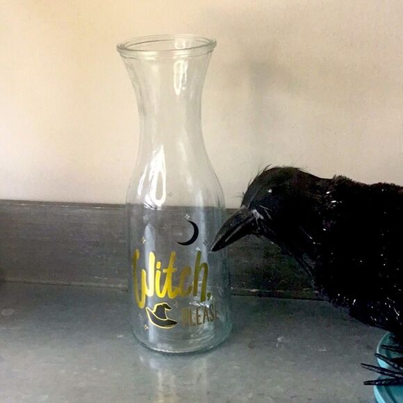 Witch vase witchy Halloween spooky table centerpiece flowers - Picture 1 of 5